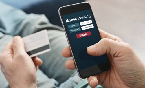 Peran Bank dalam Menyediakan Layanan Perbankan Mobile