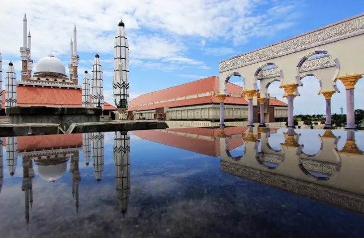 5 Masjid terbaik di kota Semarang kreatif